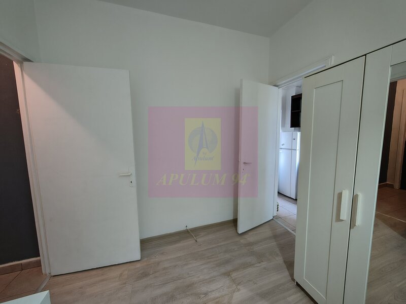Garsoniera de inchiriat Ultracentral - Intre Piata Romana si Dorobanti